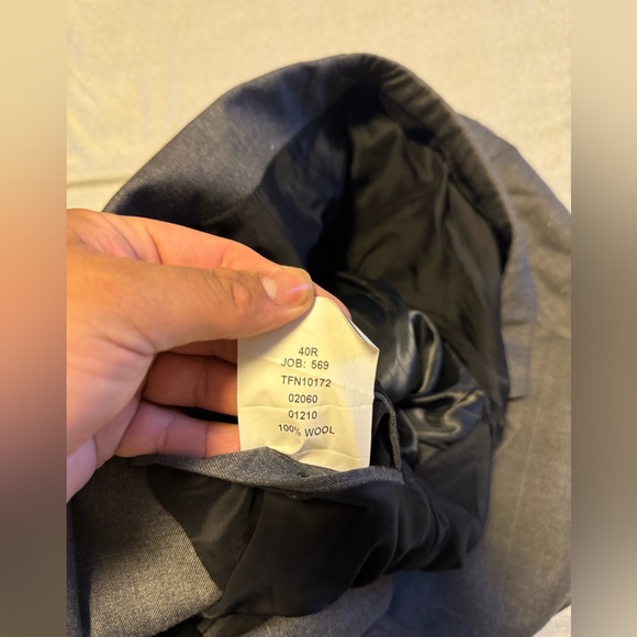 Jos. A Bank Size 40Suit Set Grey Men 2 piece - Picture 4 of 8